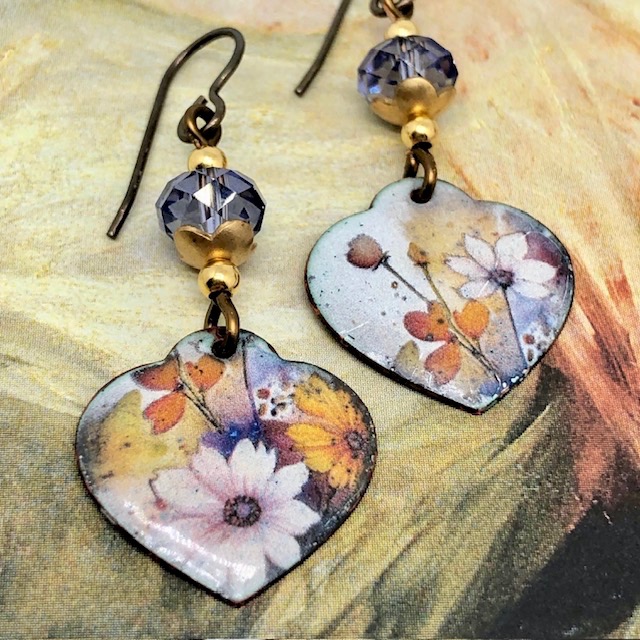 Boucles d'oreilles Coeur de fleurs parme, nature – Image 4