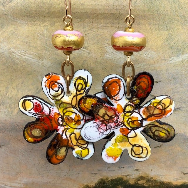 Boucles d'oreilles Large flowers, fleur – Image 3