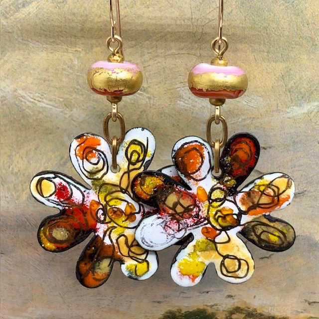 Boucles d'oreilles Large flowers, fleur – Image 5