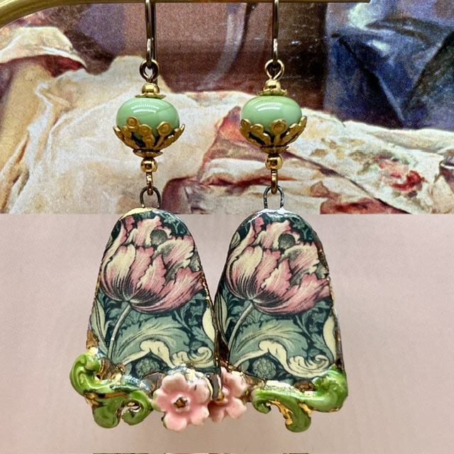Boucles d'oreilles The Pimpernel, Peachy pink, arts décoratifs – Image 3