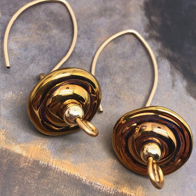 Boucles d'oreilles Spirales bronze or – Image 6